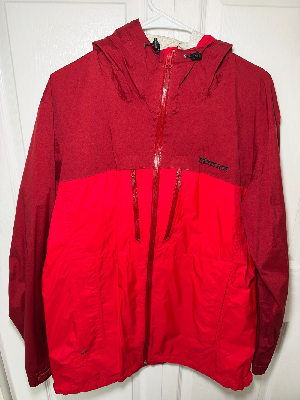 Marmot Men’s Red Hooded Outdoor Rain Jacket Size L